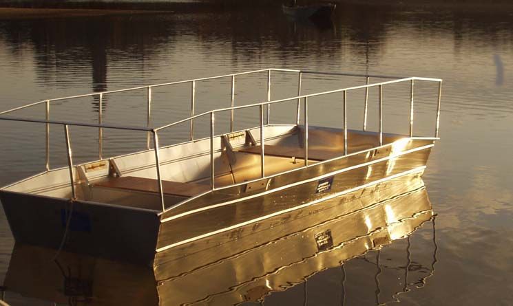 Barque fait main - réalisation unique en aluminium_10