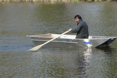 barque-de-peche-legere-en-aluminium-48